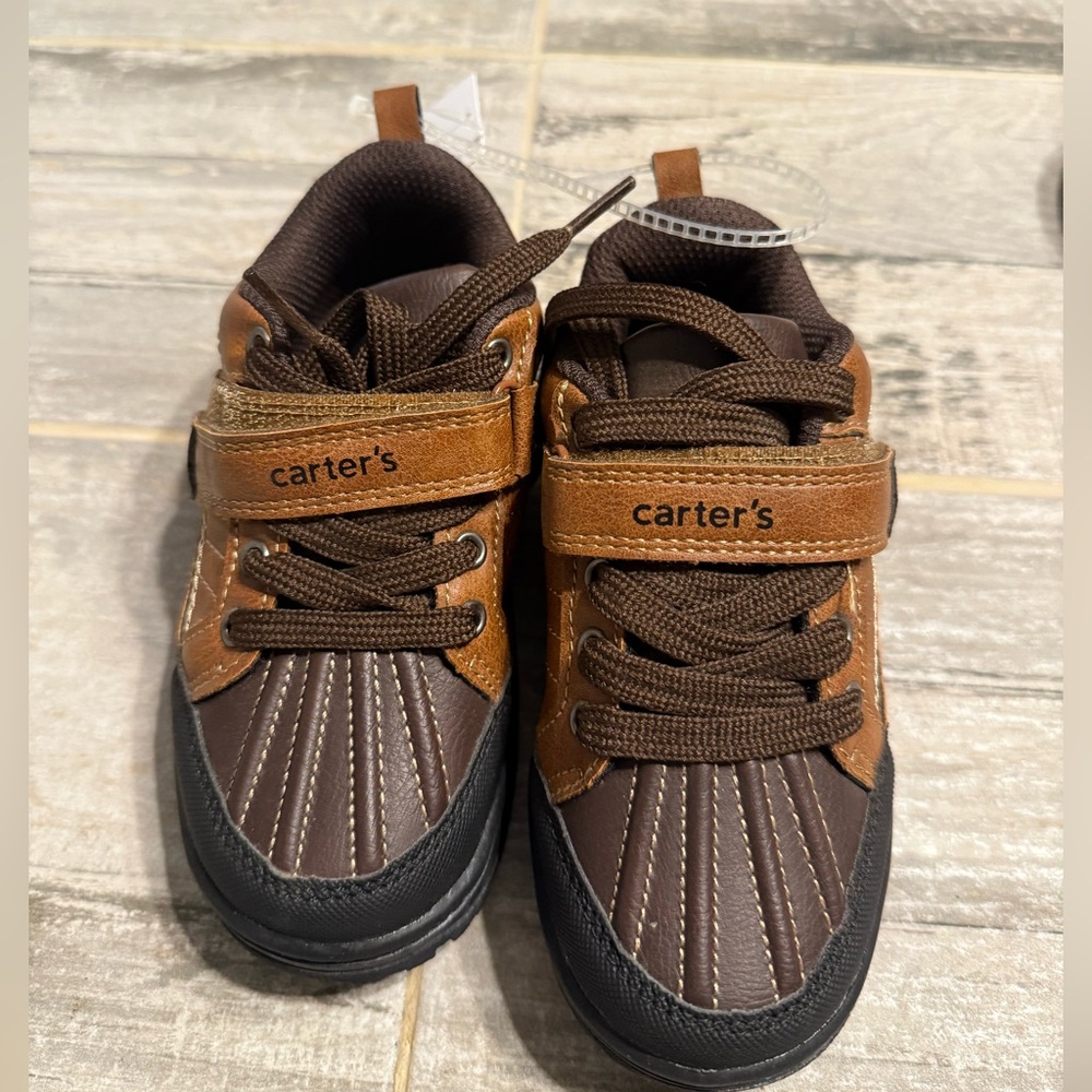 Carters Unisex Boots Size Toddler 10 Medium
Brand new with tags